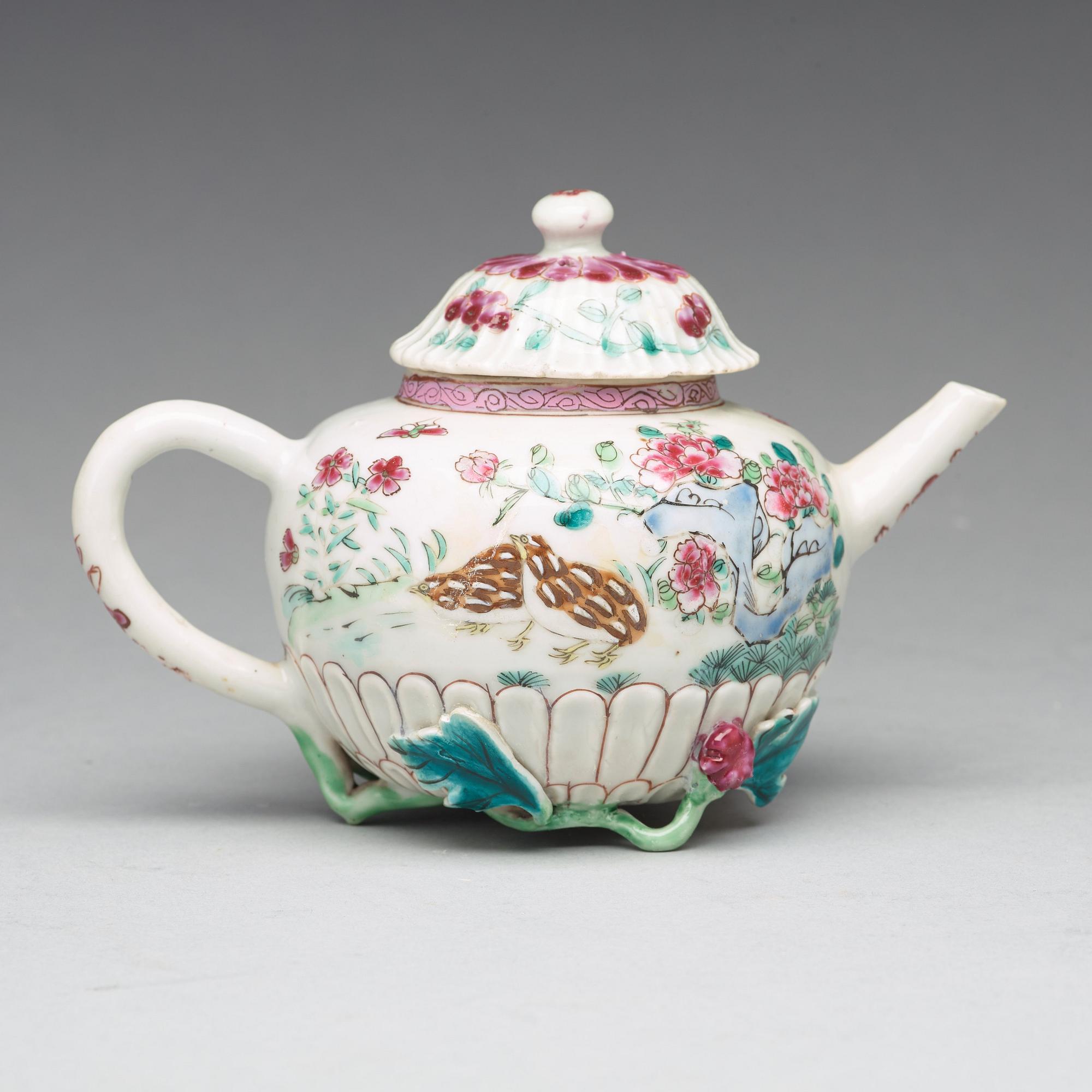 A famille rose tea pot with cover, Qing dynasty, Qianlong (1736-95).