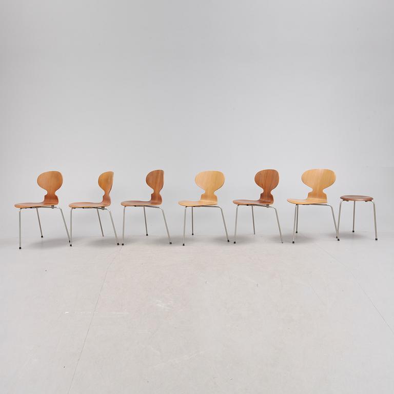 STOLAR samt PALL, 6+1, Arne Jacobsen, för Fritz Hansen, Danmark, 1900-talets 1900-hälft.