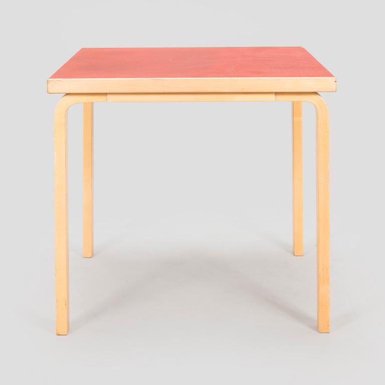 Alvar Aalto, bord, modell 81C, Artek 1970-tal.