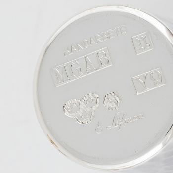 Bägare och koppar, 25 st, silver, olika smeder, Sverige, 1948-1973.