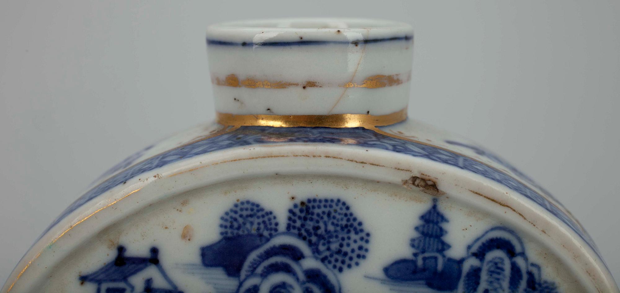 TEBURK, porslin, Qianlong (1736-1795). Kina.