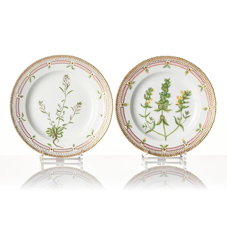 A set of six Royal Copenhagen 'Flora Danica' plates, Denmark, 20th century.