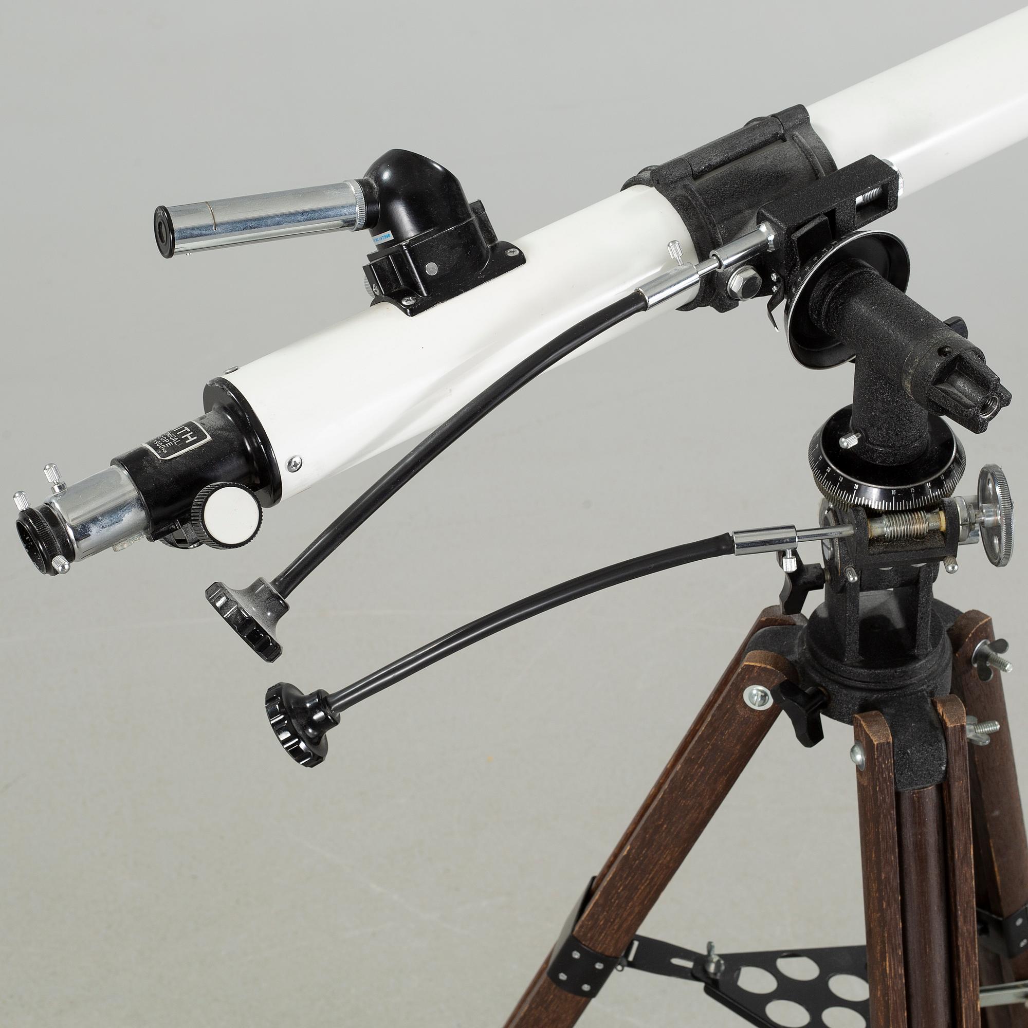 STJÄRNKIKARE / TELESKOP med STATIV, Zenith, 1900-tal.