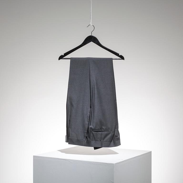 SUIT, Eduard Dressler, size 50.