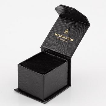 Ring, Mandelstam, 18K guld  med cabochonslipad ametist, turmaliner och briljantslipade diamanter.