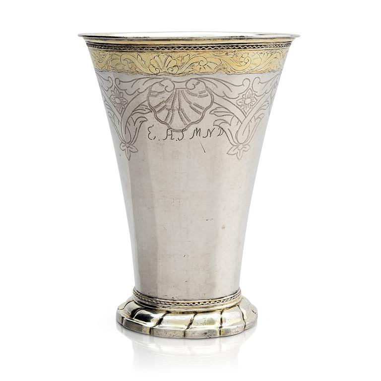 Petter Lund, bägare, delvis förgyllt silver, Stockholm 1755. Rokoko.