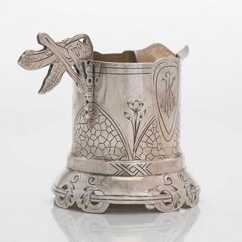 A silver cream jug, maker's mark Pavel Amerikantsev, Moscow 1908-26.