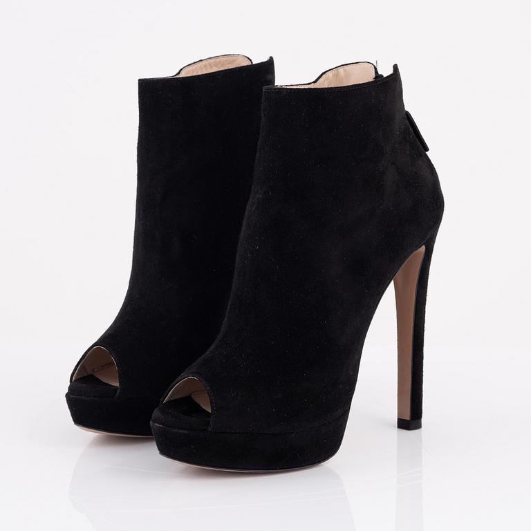 Prada, a pair of black suede peep toe boots, size 36.