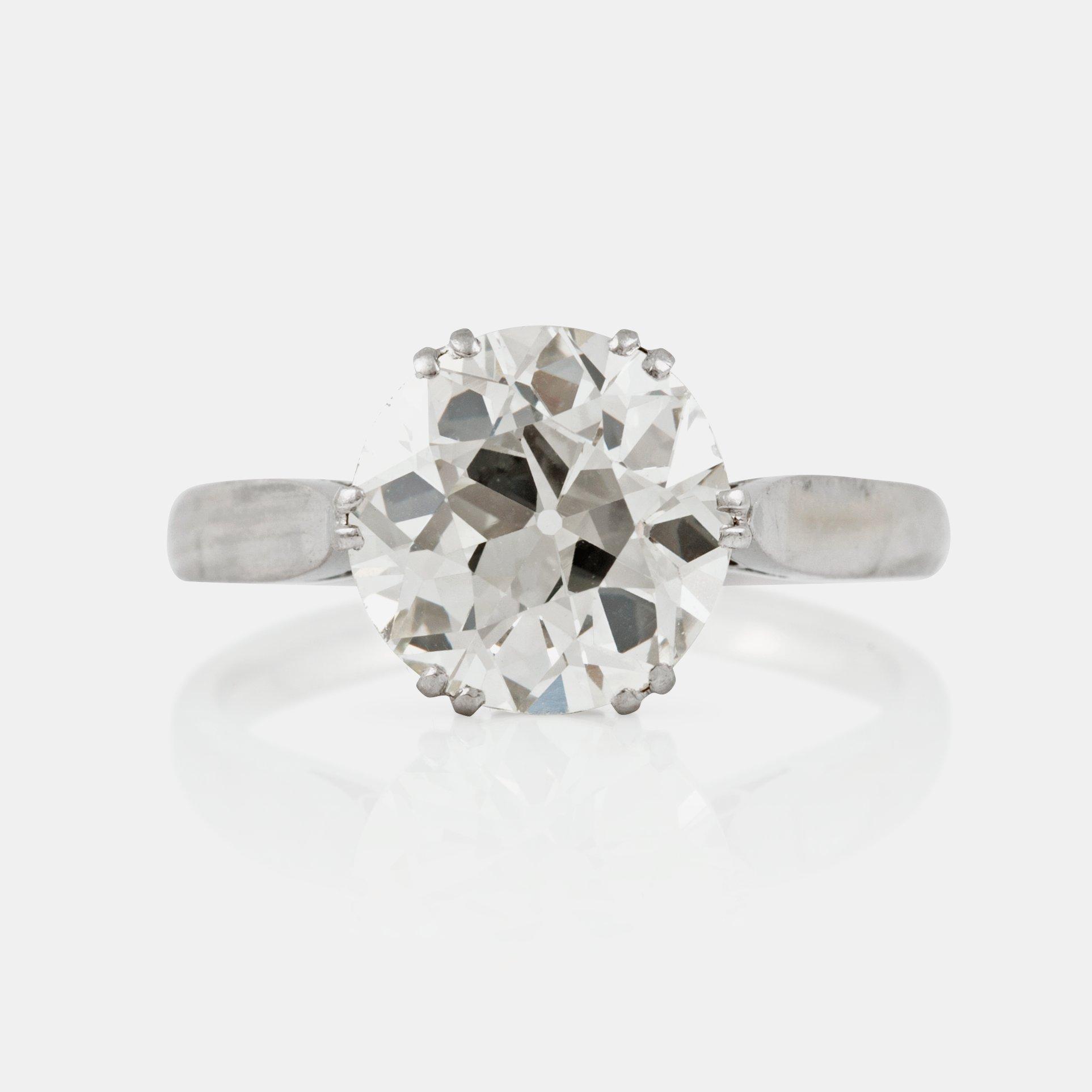RING med gammalslipad diamant ca 2.50 ct, kvalitet ca M-N/VVS.