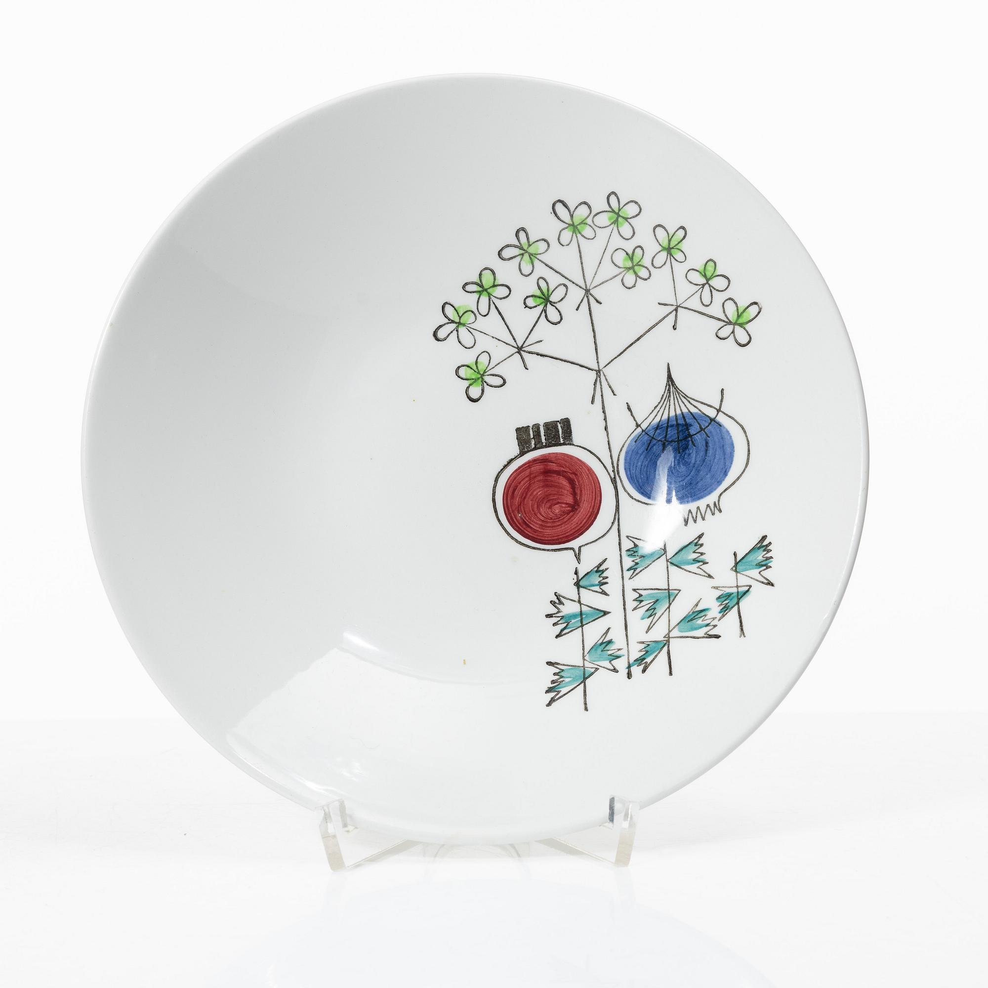 Marianne Westman, twelve service pieces, 'Picknick' and 'Pomona', Rörstrand.