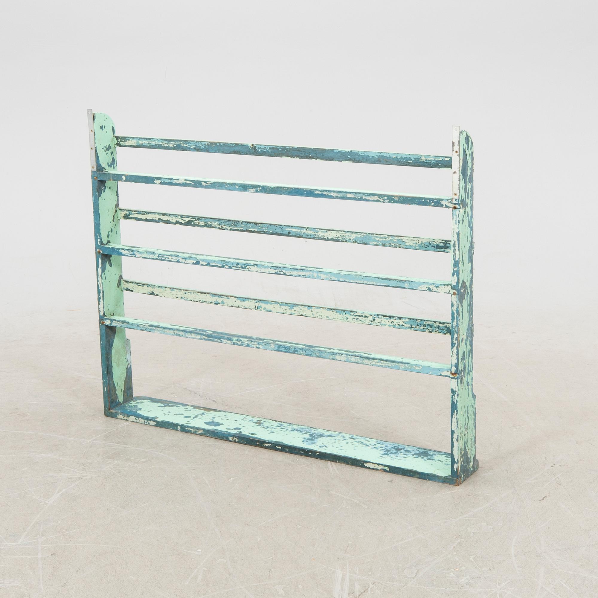 Plate shelf from the first half of the 20th century.