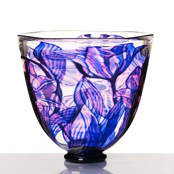 Eva Englund, a 'graal' glass bowl, Orrefors, Sweden 1984.