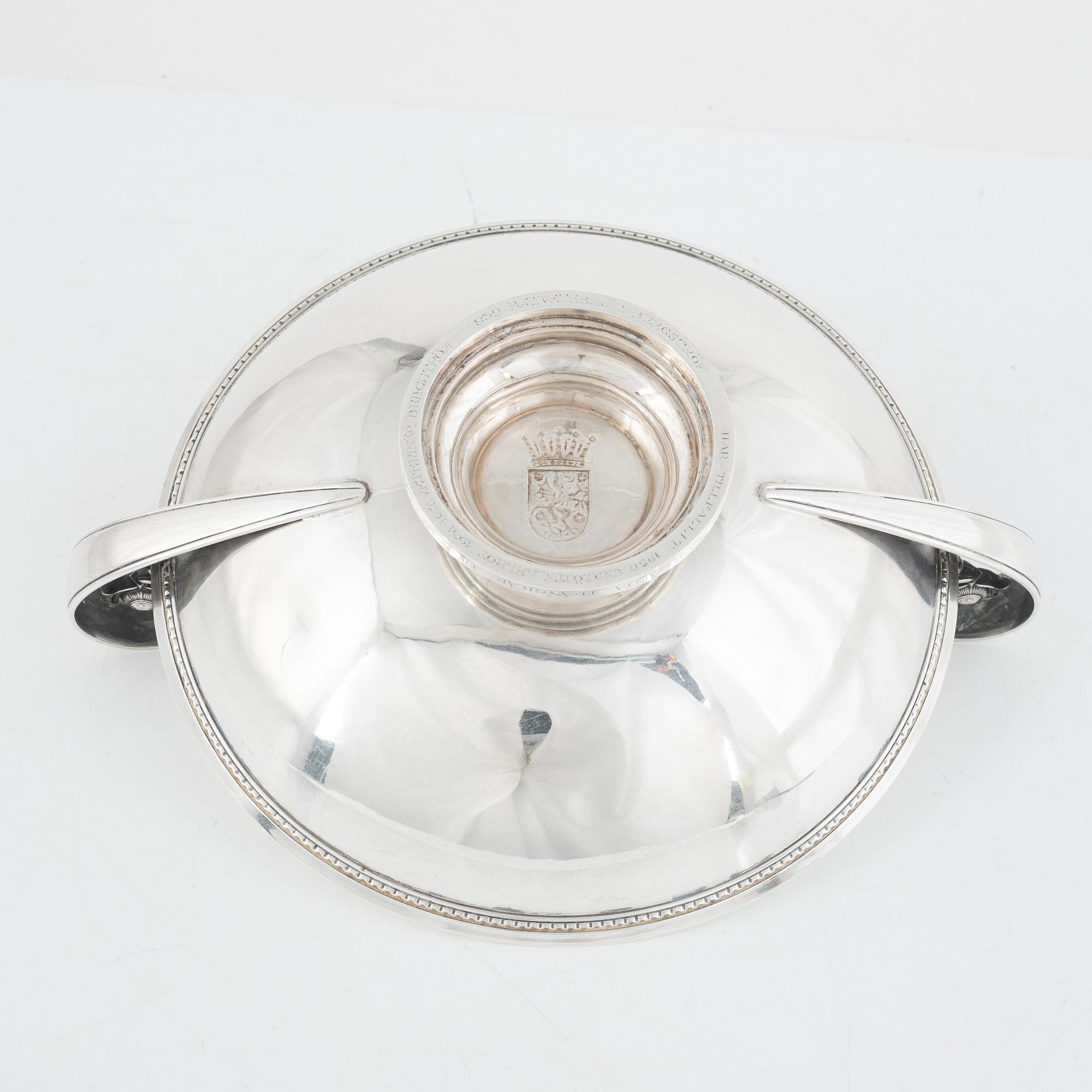 Atelier Borgila, a sterling silver bowl on foot, Stockholm 1930.