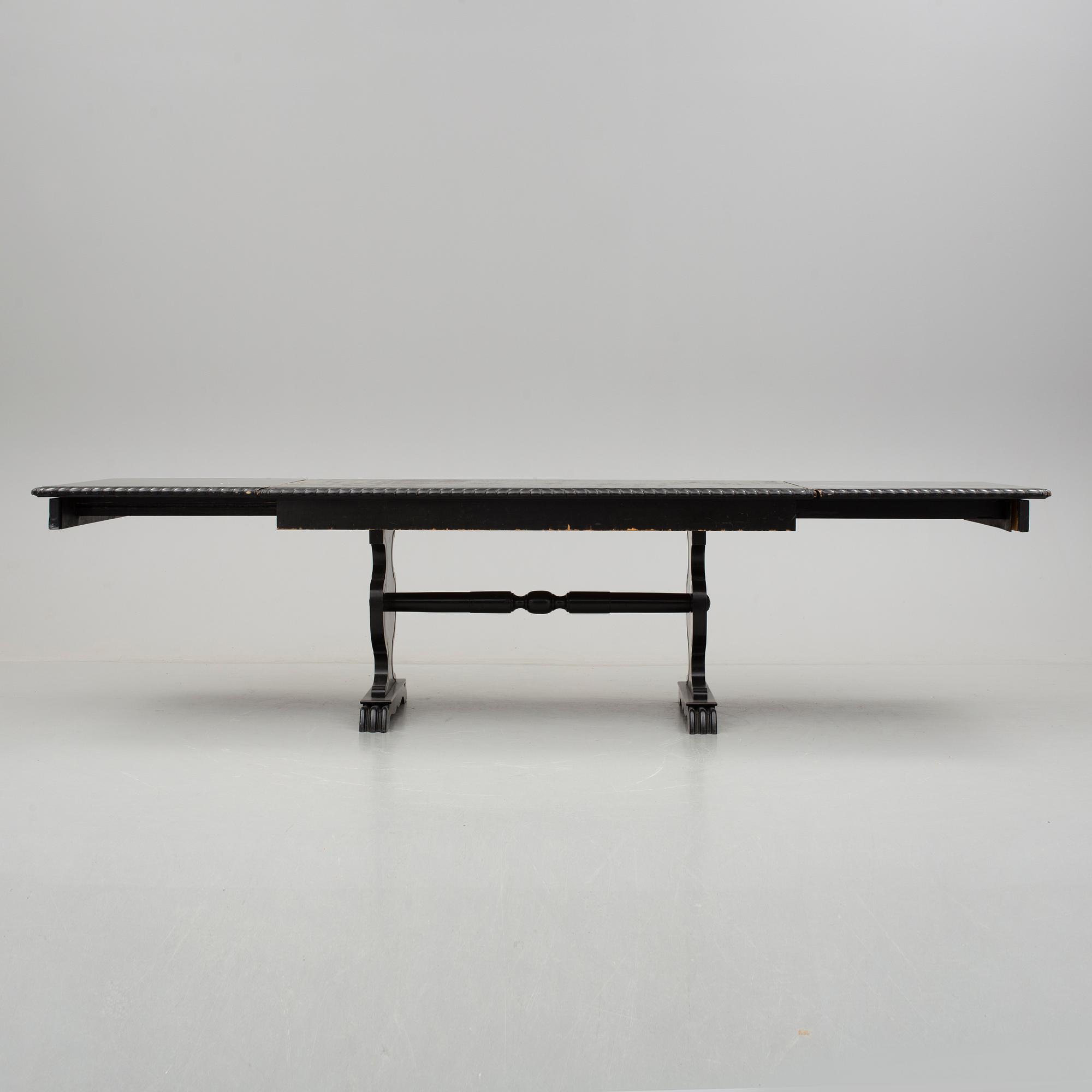 MATBORD, med 2 iläggsskivor, 1930-40-tal.
