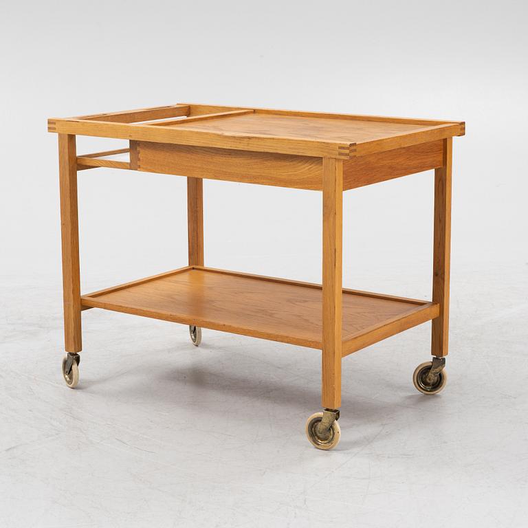 A 'Boy' oak serving trolley from DS furniture, second half of the 20th Century.