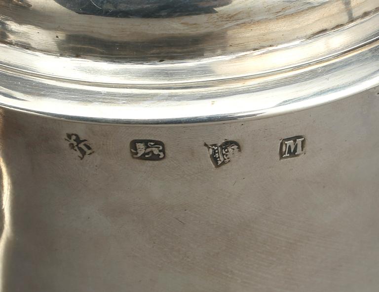 STOP, silver, Georgiansk, Wm. Darkeratt, London, Storbritannien, 1727. Tot ca 759 g.