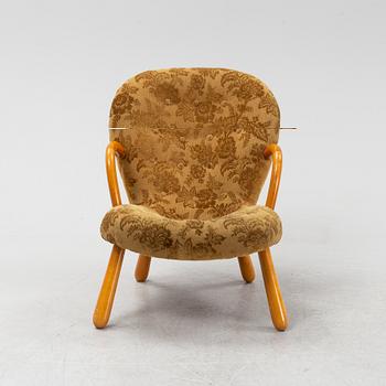 Arnold Madsen, tillskriven, fåtölj ”Muslinge” / "Clam chair",  1940-50-tal.