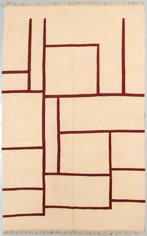 A kelim rug, Veramin, 240 x 156 cm.