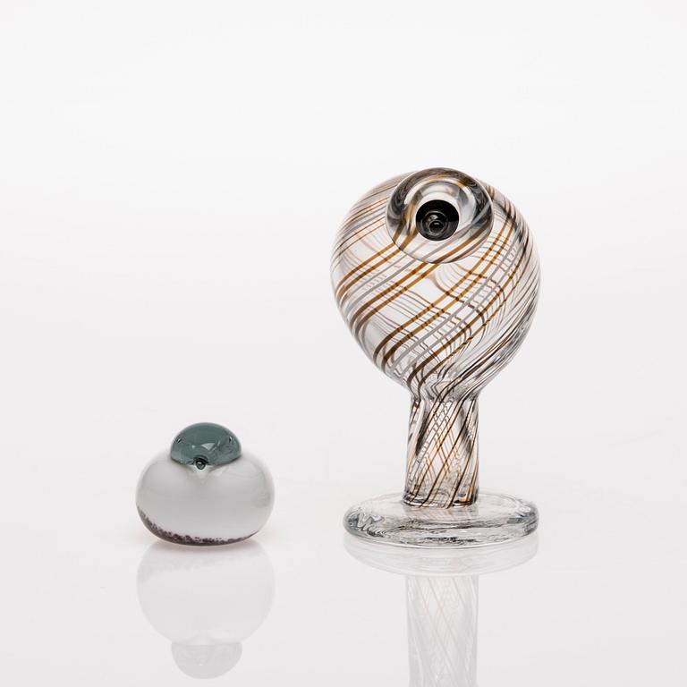 FIGURINER, 2 st, glas, signerade O. Toikka Nuutajärvi.