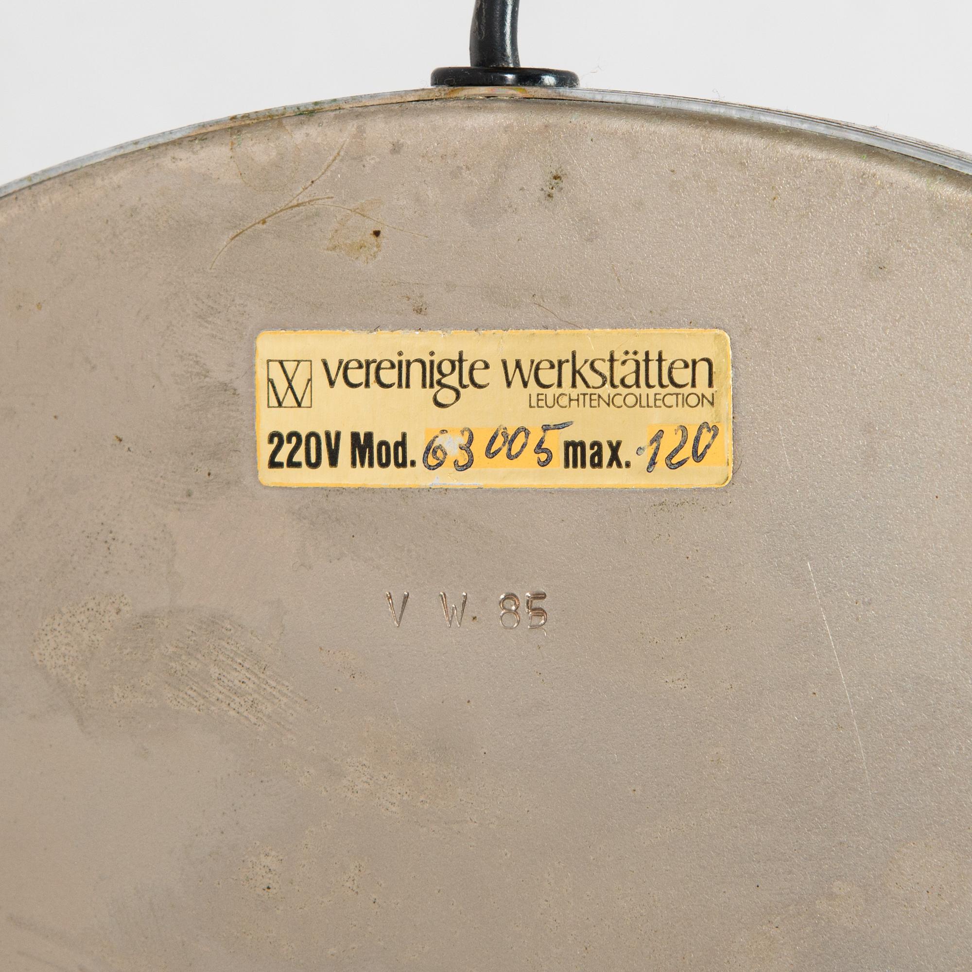 Eileen Gray, golvlampa, Vereinigt werkstätten, Leuchtenkollektion, 1900-talets slut.