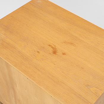 Børge Mogensen, bokhyllor, 2 st samt en byrå, "Öresund", Karl Andersson & Söner, 1900-tales andra hälft.