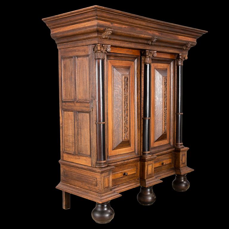SALSSKÅP, barockstil,  1800-tal.