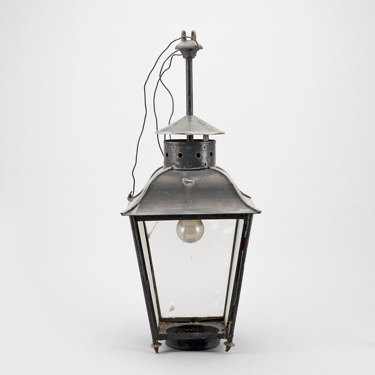 LYKTA, metall samt glas, 1900-tal.