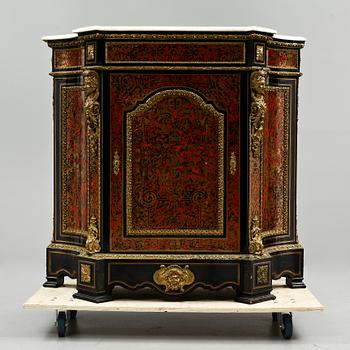 SKÅP, s.k Boullearbete, sekelskiftet 1800/1900.