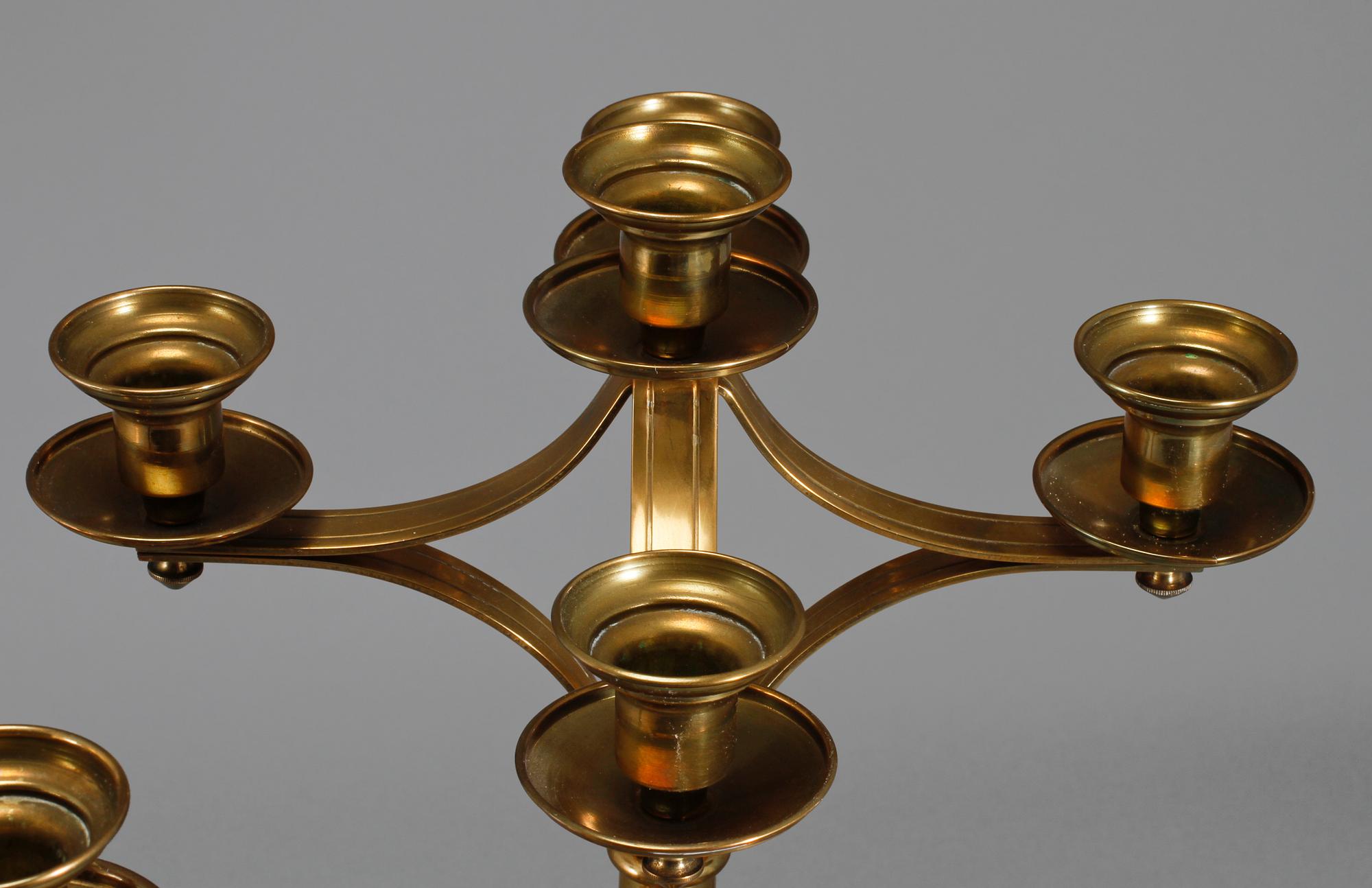 KANDELABRAR, ett par, 1900-talets första hälft.