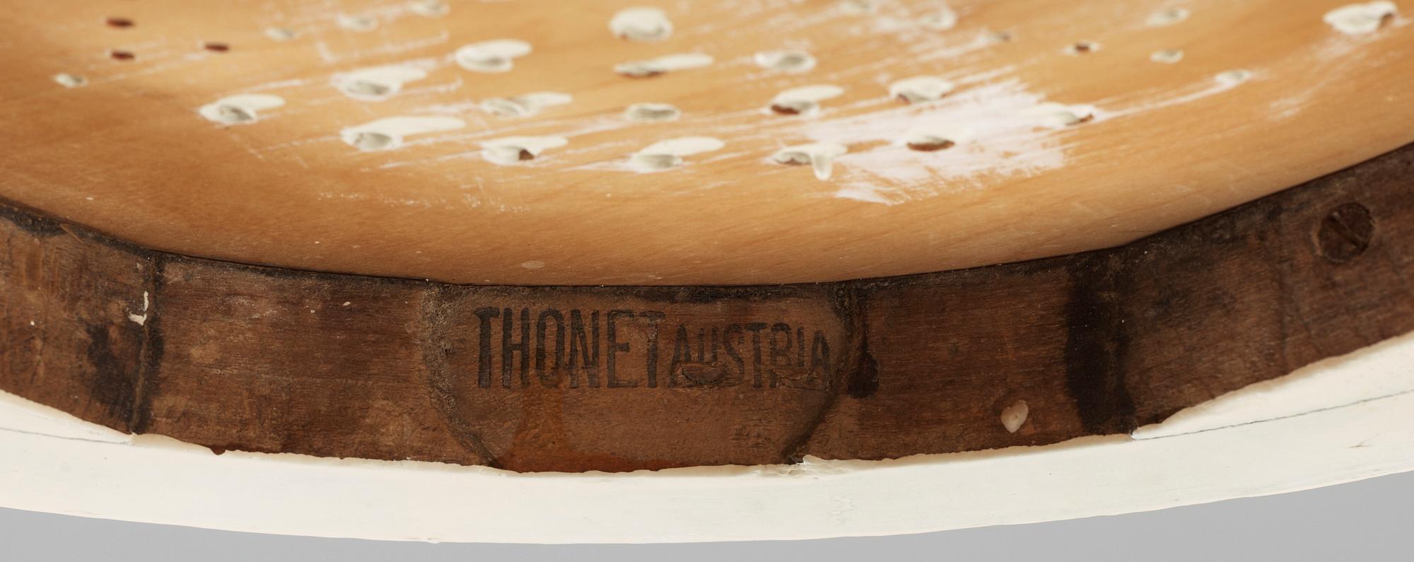 STOLAR, ett par, Thonet, omkring år 1900.