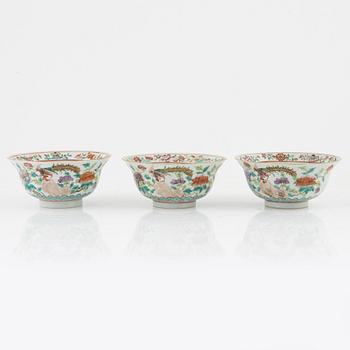 A set of three Chinese bowls, late Qing dynasty/early 20th Century.