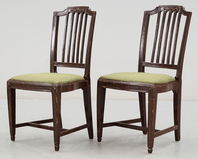 STOLAR, ett par, sengustavianska stockholmsarbeten, omkring 1800.