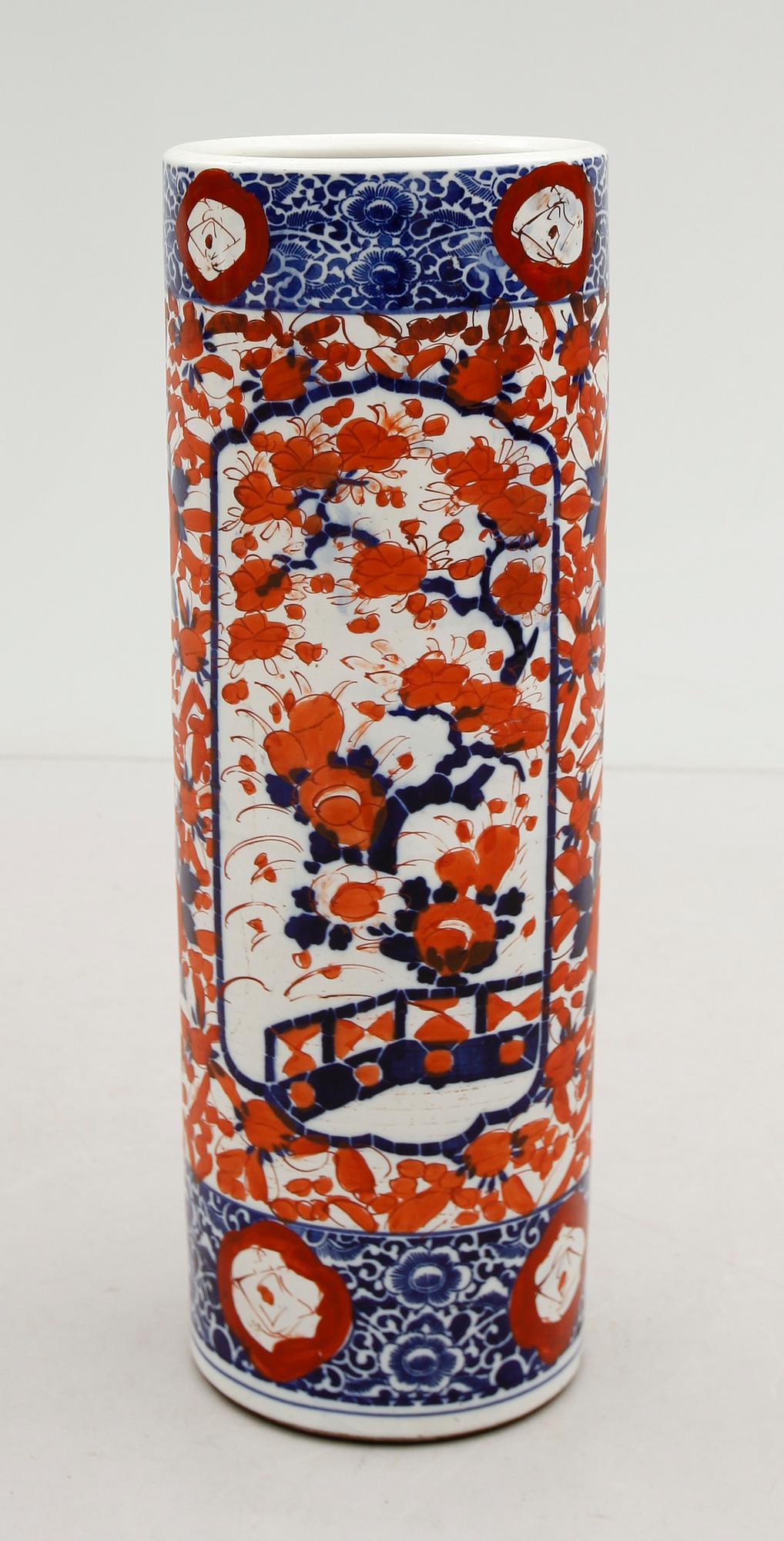 PARAPLYSTÄLL, porslin, Imari, Japan, 1800-tal.