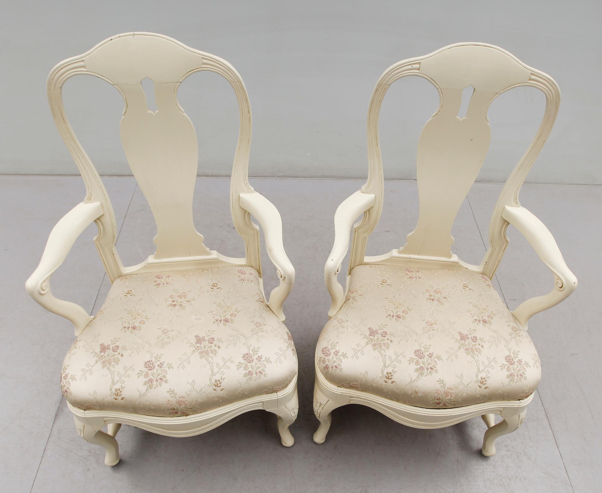 KARMSTOLAR, 1 par, rokokostil, 1900-talets första hälft.