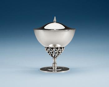 602. A Johan Rohde sterling bonbonnière by Georg Jensen, Copenhagen 1945-77.
