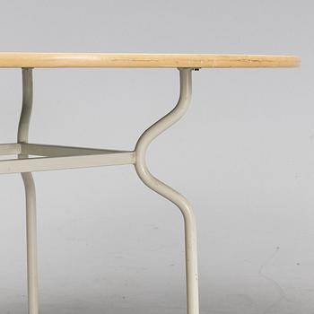 Sigurd Persson, a dining table, Åry Stålmöbler AB, Örsjö, circa 1970.