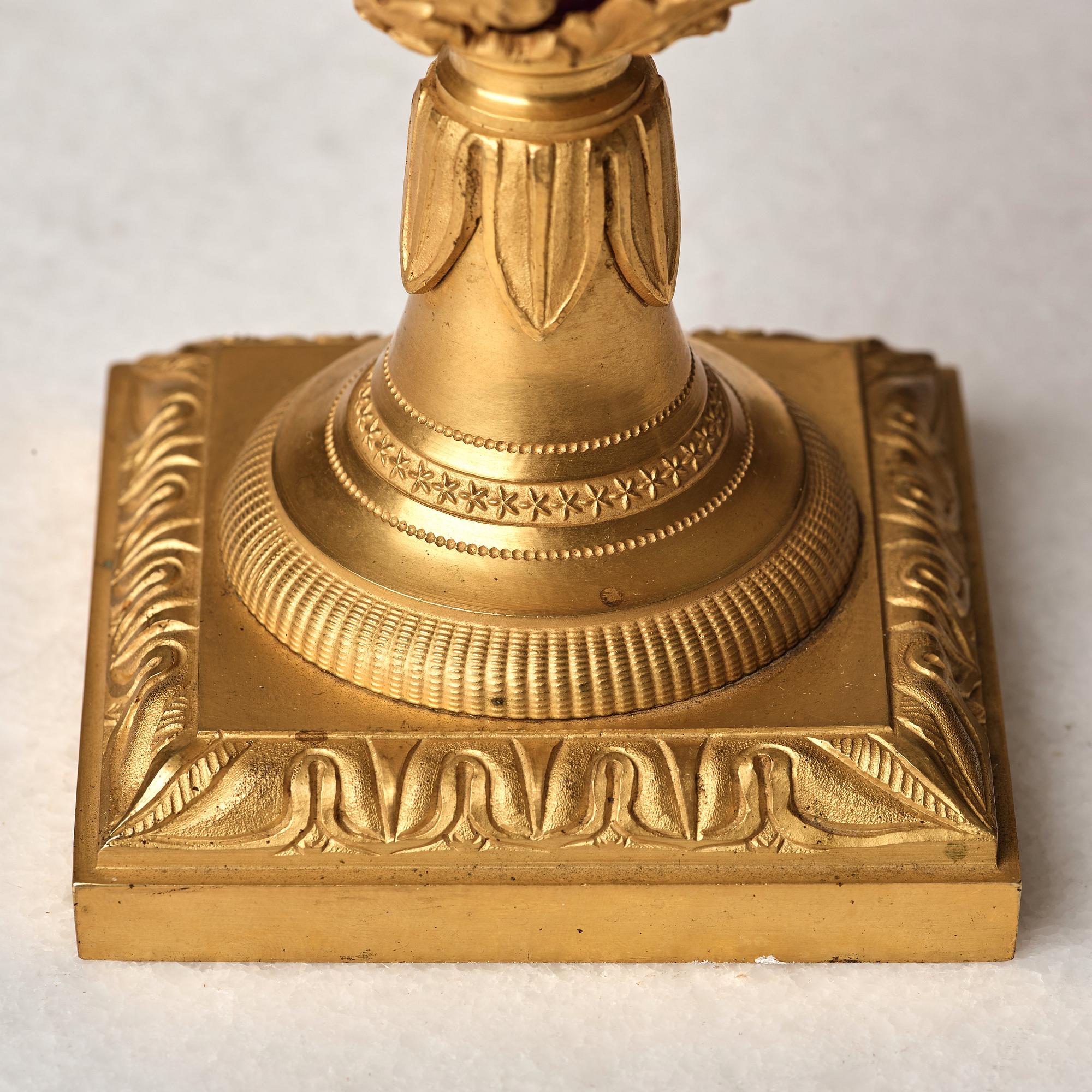 An empire style urn, presumably Baccarat, France, second half of the 19th century.