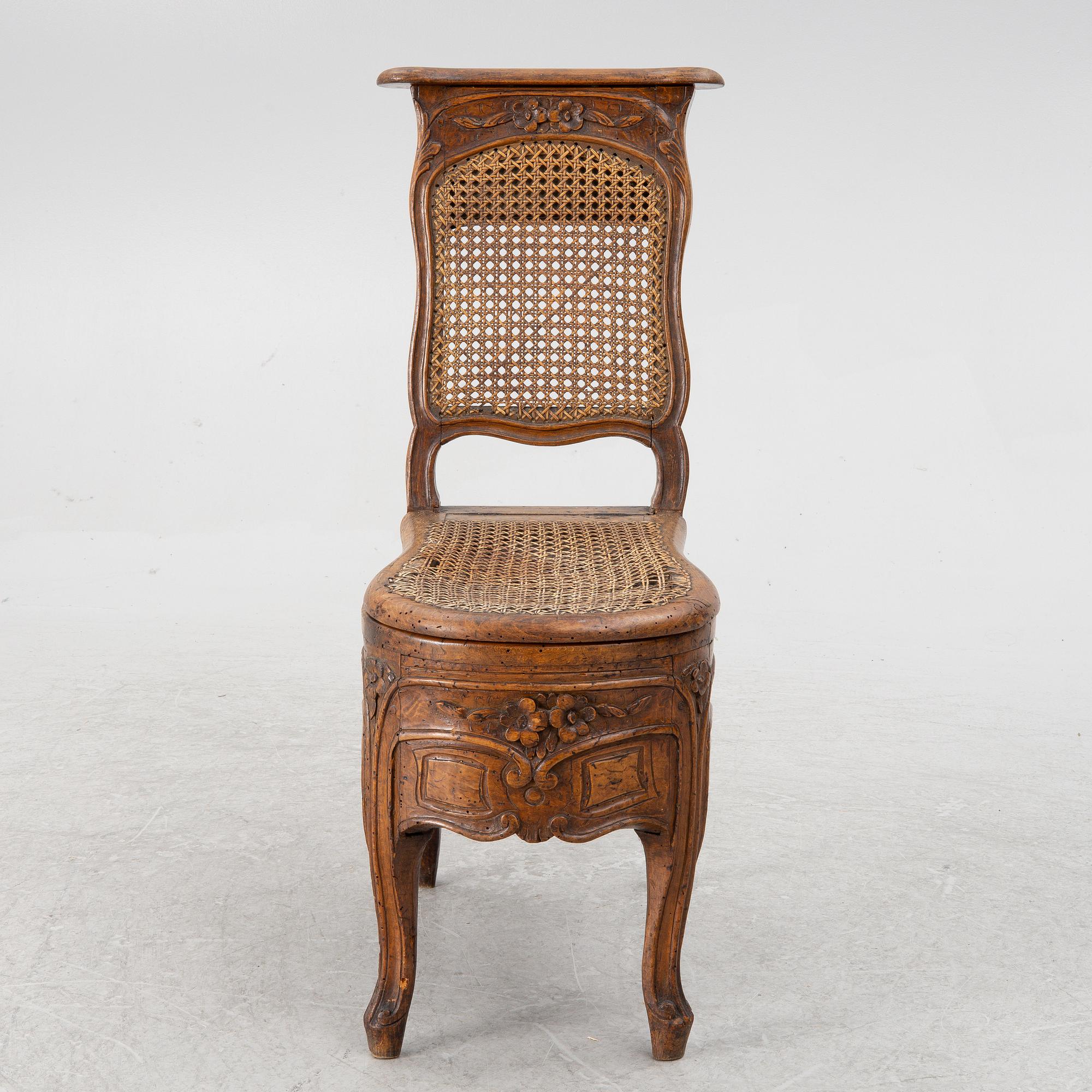 A Bidet, Louis XV, 18th century.