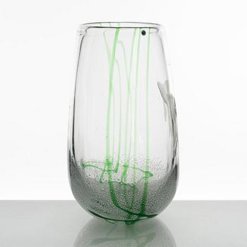 Vicke Lindstrand, a 'Sjögräs' vase, Orrefors, 1942.