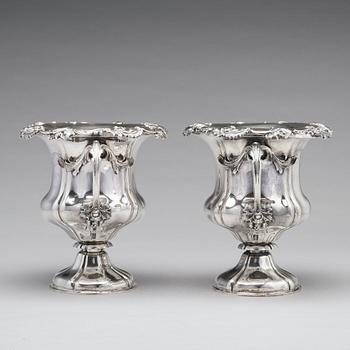 A pair of Russian 19th century silver champagne coolers, mark of Carl Johann Tegelsten, St. Petersburg 1842.