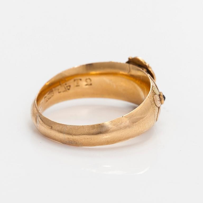 Ring, 18K guld, granater.