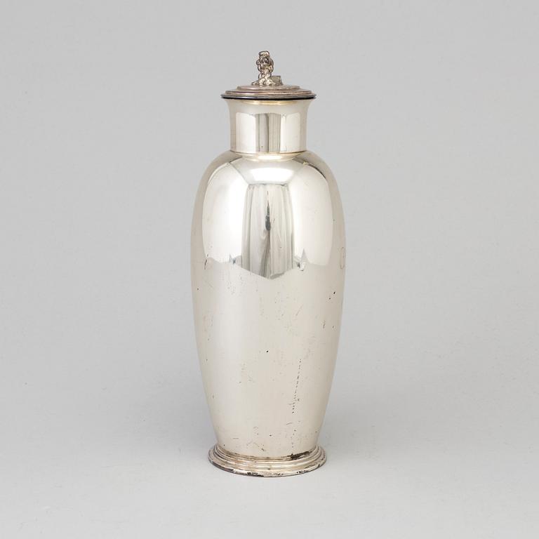 COCKTAILSHAKER, silver, C G Hallberg, Stockholm 1938.