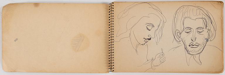 MAJ BRING, a sketch pad and book.