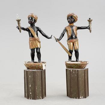 GOLVLAMPOR, ett par, 1900-tal.