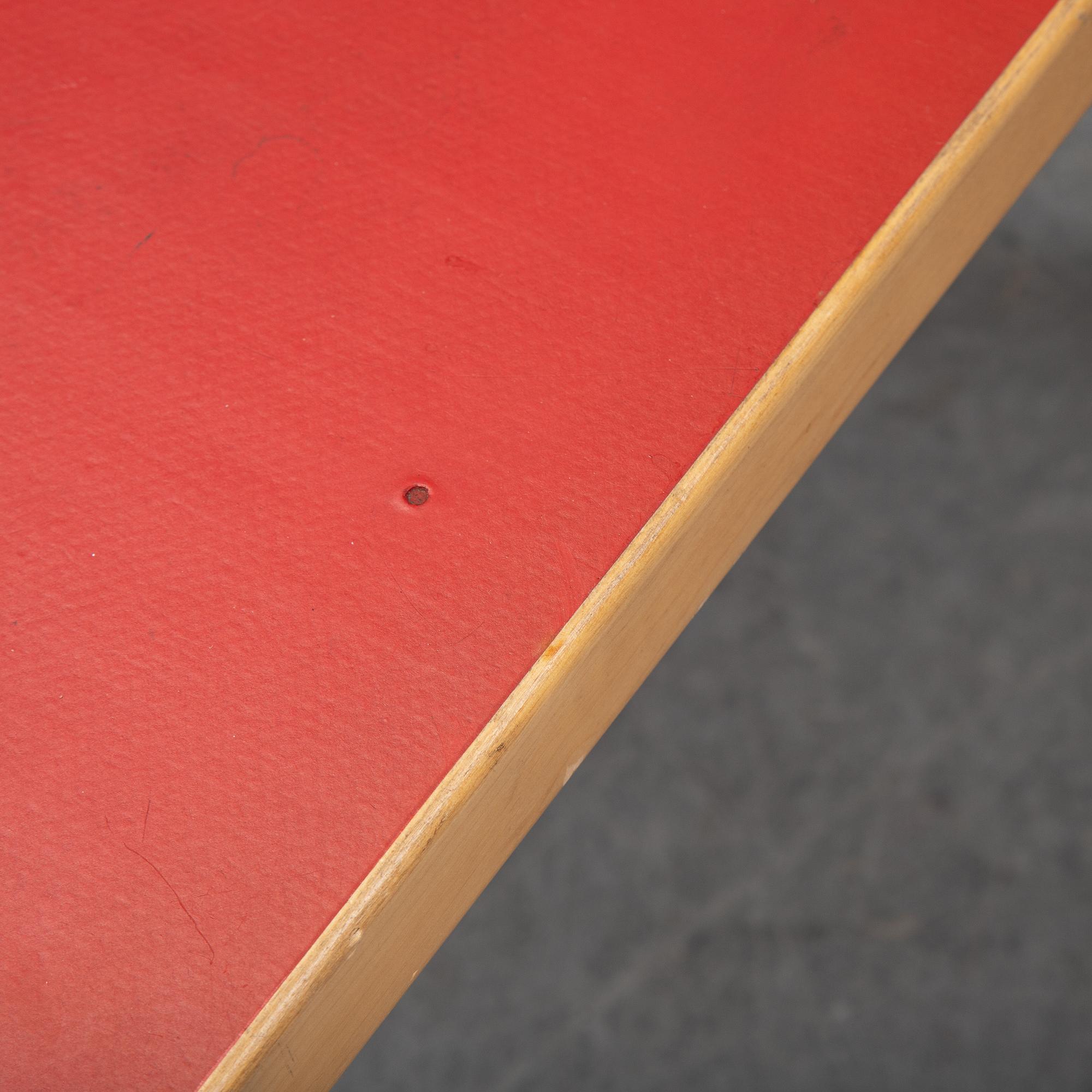 Alvar Aalto, soffbord, Artek, Finland.