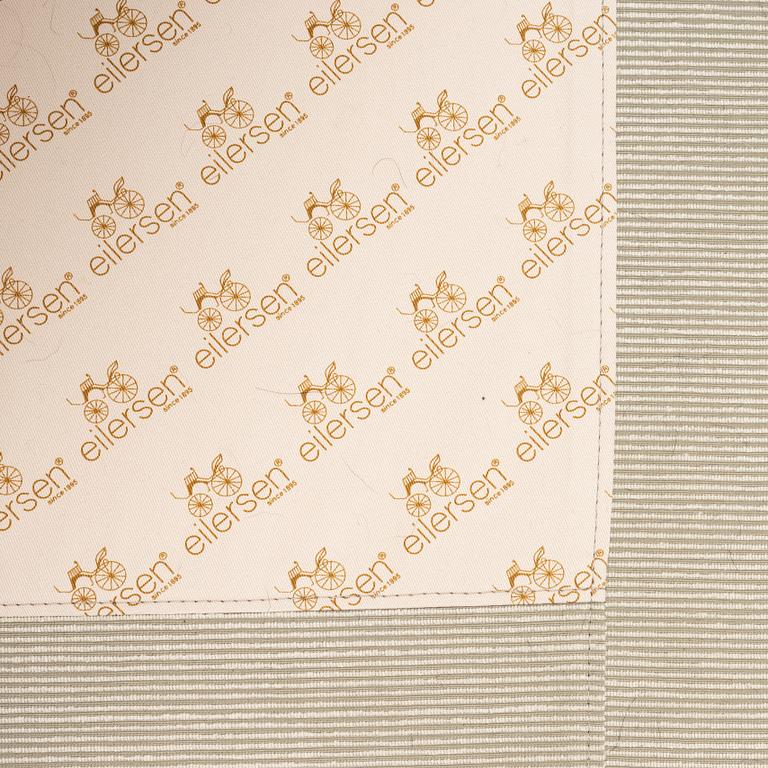 A corned sofa from Eilersen.