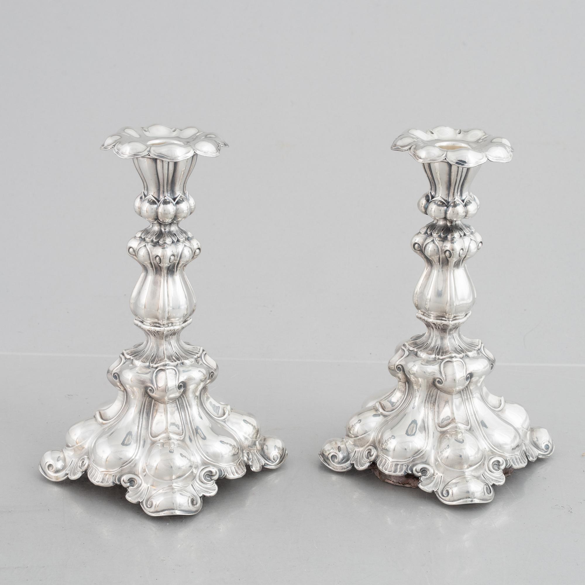 Ljusstakar ett par, silver, barockstil, CG Hallberg, 1951.