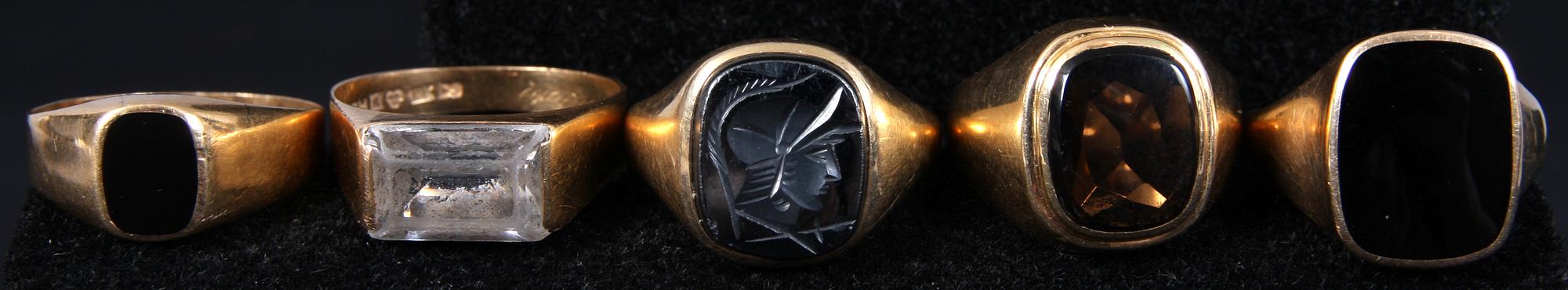 RINGAR, 5 st, 18K guld.