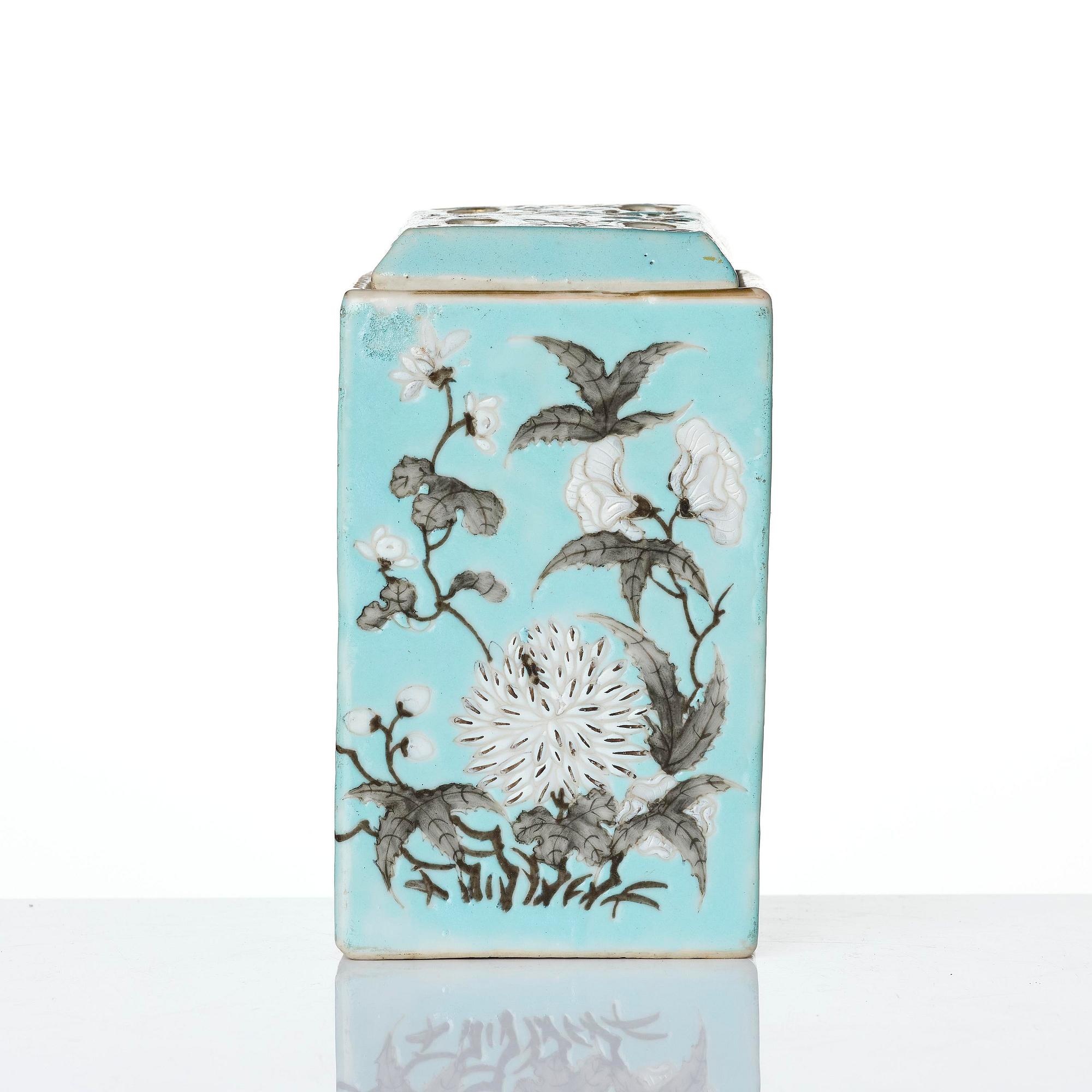 Skål med lock samt ask med lock, porslin. Qingdynastin, Guangxu (1875-1908).