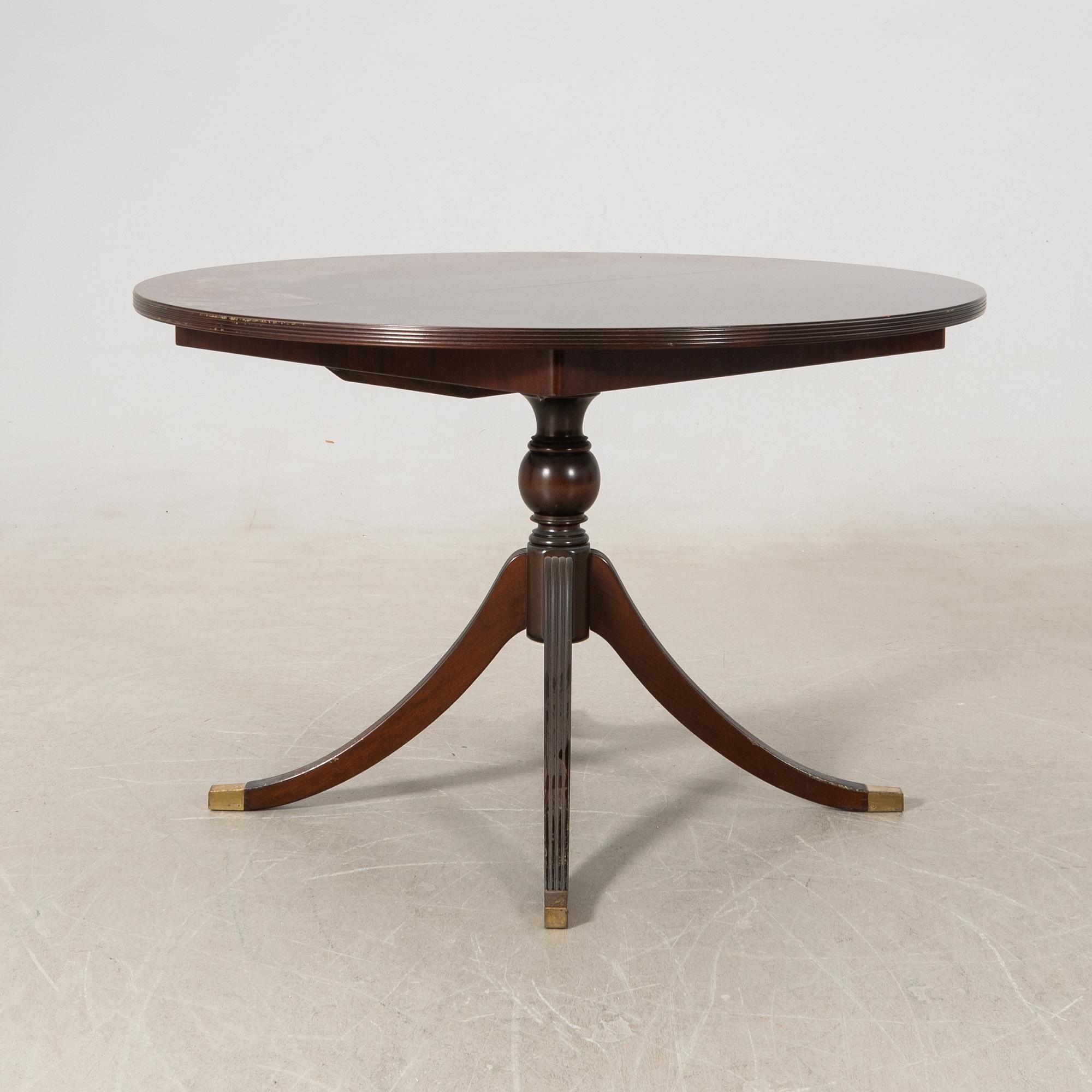 Dining group 9 dlr, first half of the 20th century.